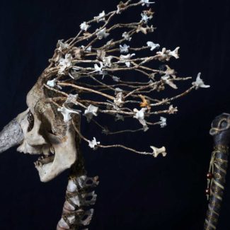 Sabrina Gruss - Défunts animés : Personnages - Le manège enchanté