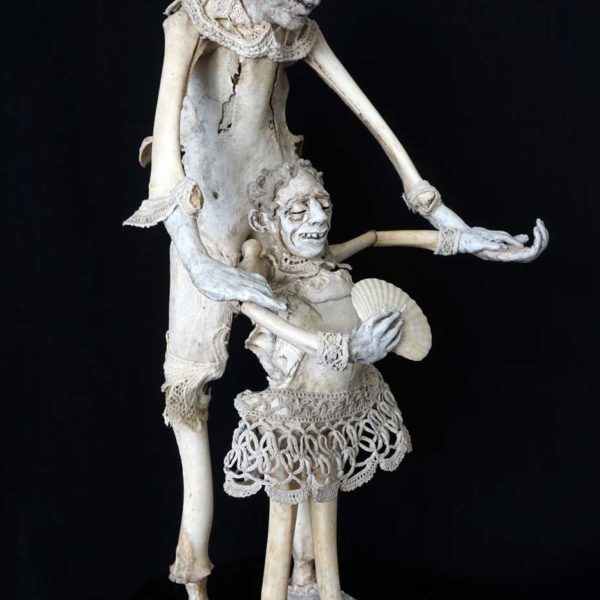 Sabrina Gruss - Défunts animés : Personnages - Le secret